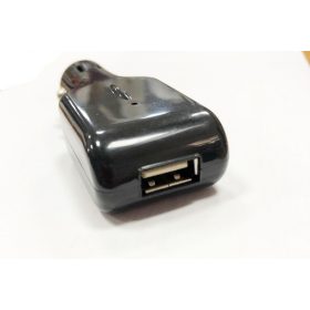 1 USB-S szivargyújtó elosztó
