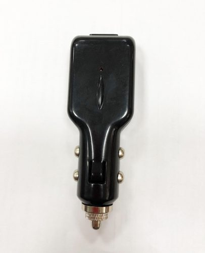 1 USB-S szivargyújtó elosztó